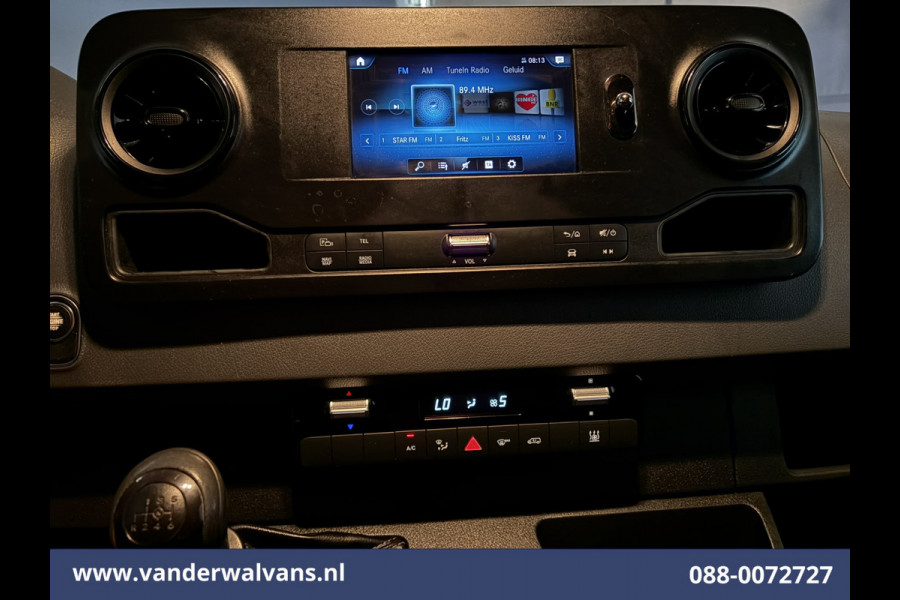 Mercedes-Benz Sprinter 316 CDI 164pk L2H2 Euro6 Airco | Camera | Navigatie | Trekhaak | Cruisecontrol Bijrijdersbank