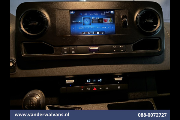 Mercedes-Benz Sprinter 316 CDI 164pk L2H2 Euro6 Airco | Camera | Navigatie | Trekhaak | Cruisecontrol Bijrijdersbank