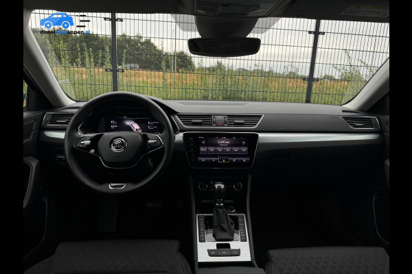 Škoda Superb Combi 1.4 TSI iV Business Edition | Camera | PDC | Carplay | Stoelverwarming |