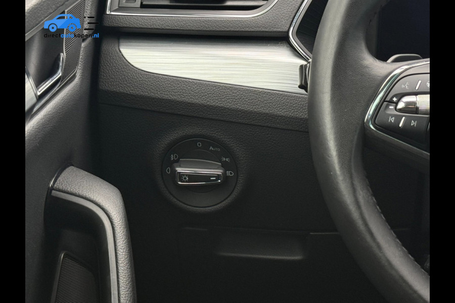 Škoda Superb Combi 1.4 TSI iV Business Edition | Camera | PDC | Carplay | Stoelverwarming |