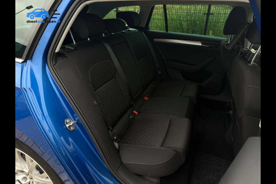 Škoda Superb Combi 1.4 TSI iV Business Edition | Camera | PDC | Carplay | Stoelverwarming |