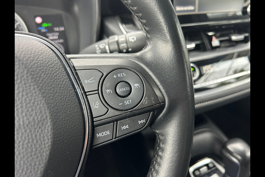 Toyota Corolla Touring Sports 1.8 Hybrid Business Apple Carplay Fabr.Garantie Rijklaarprijs