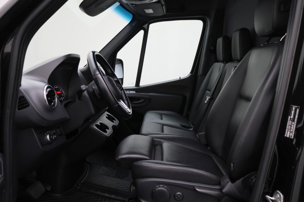 Mercedes-Benz Sprinter 519 CDI Automaat L2H2 Leer, LED, 360 camera, ACC, Trekhaak, Airco, Dubbel lucht, N1
