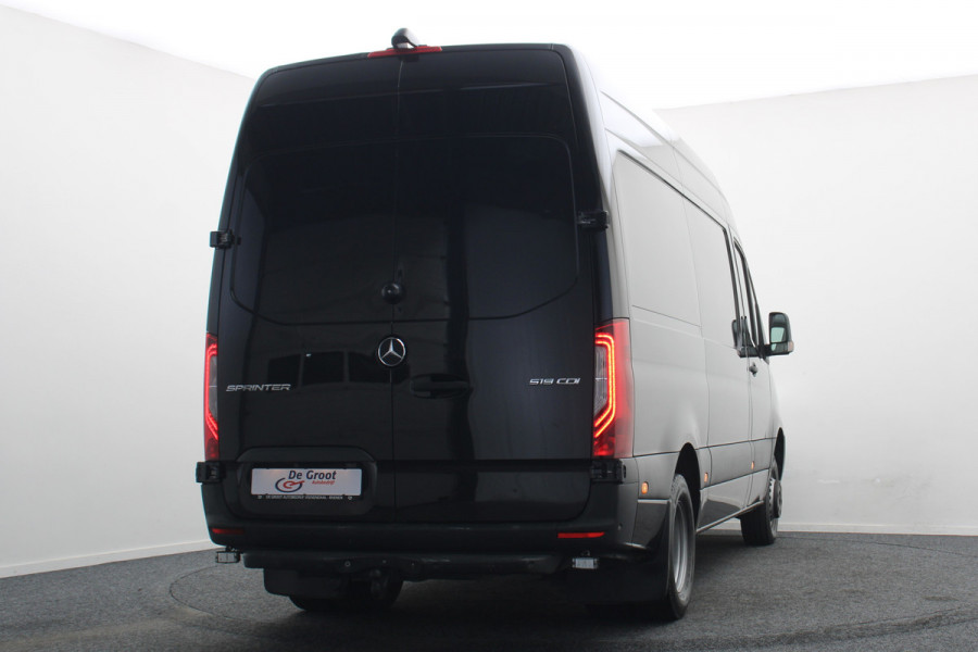 Mercedes-Benz Sprinter 519 CDI Automaat L2H2 Leer, LED, 360 camera, ACC, Trekhaak, Airco, Dubbel lucht, N1