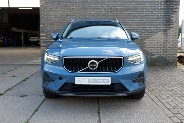 Volvo XC40 2.0 B3 Core Mild-Hybrid / INCL. Fabrieks-garantie / Verkoopklaar