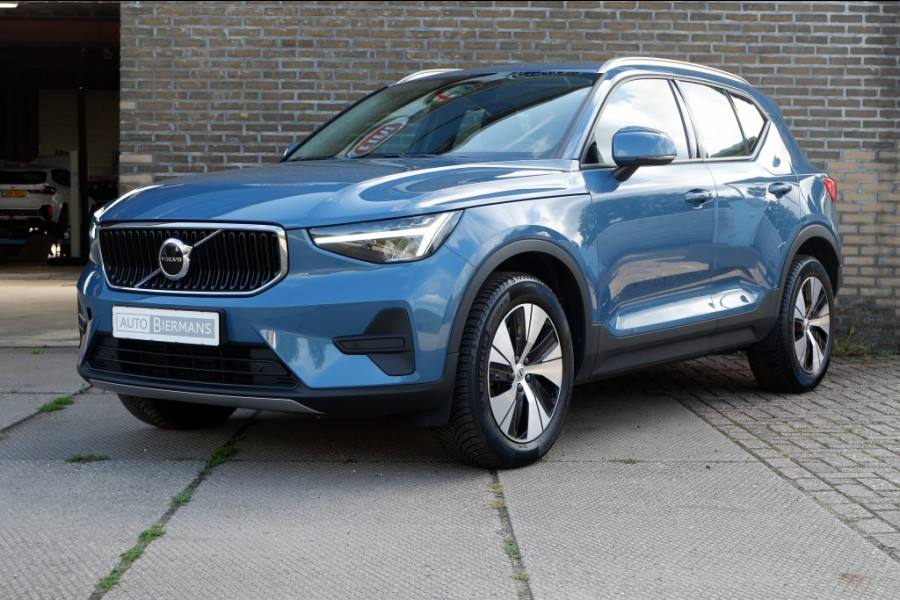 Volvo XC40 2.0 B3 Core Mild-Hybrid / INCL. Fabrieks-garantie / Verkoopklaar