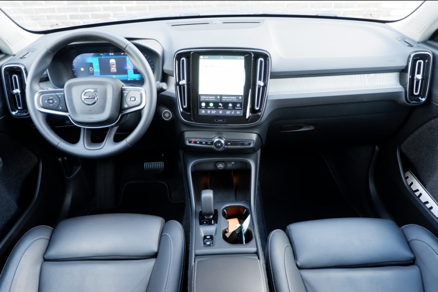 Volvo XC40 2.0 B3 Core Mild-Hybrid / INCL. Fabrieks-garantie / Verkoopklaar