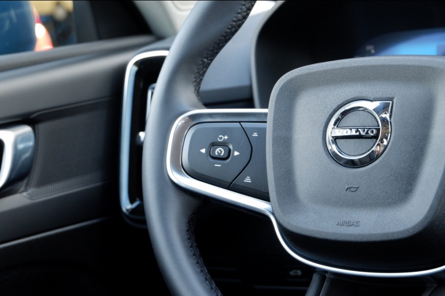 Volvo XC40 2.0 B3 Core Mild-Hybrid / INCL. Fabrieks-garantie / Verkoopklaar