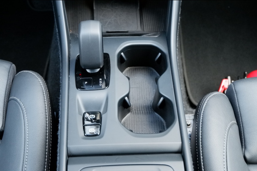 Volvo XC40 2.0 B3 Core Mild-Hybrid / INCL. Fabrieks-garantie / Verkoopklaar