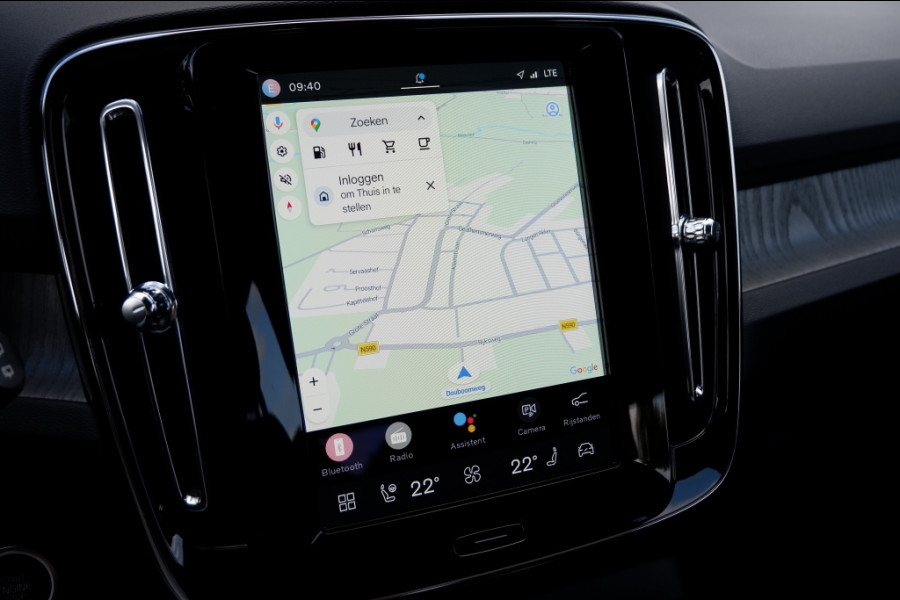 Volvo XC40 2.0 B3 Core Mild-Hybrid / INCL. Fabrieks-garantie / Verkoopklaar