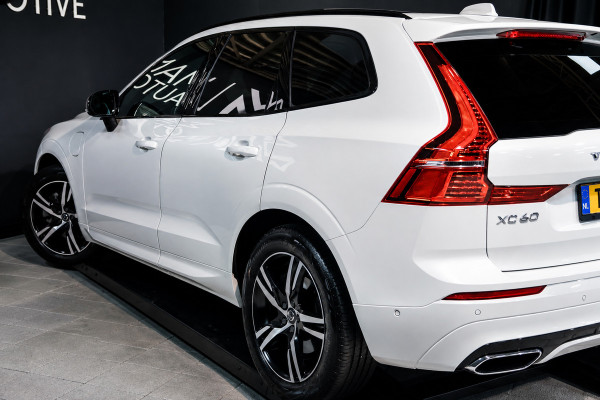 Volvo XC60 2.0 Recharge T8 AWD R-Design / PANO / MEMORY / 360 / HK / KEYLESS