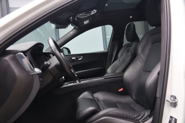 Volvo XC60 2.0 Recharge T8 AWD R-Design / PANO / MEMORY / 360 / HK / KEYLESS