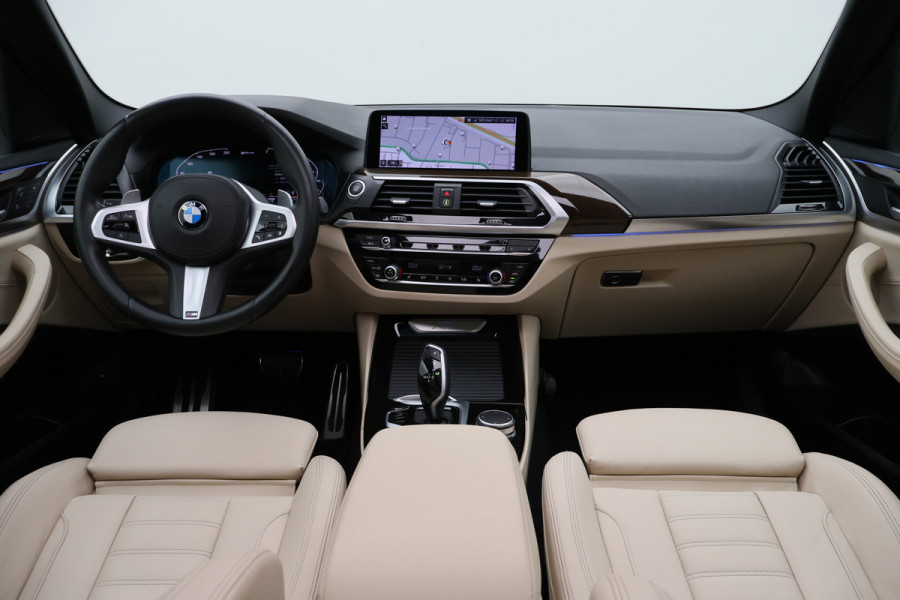 BMW X3 xDrive30e Business Edition Plus Panoramadak, 360° Camera, Leer, Memory, Apple Carplay, 20"