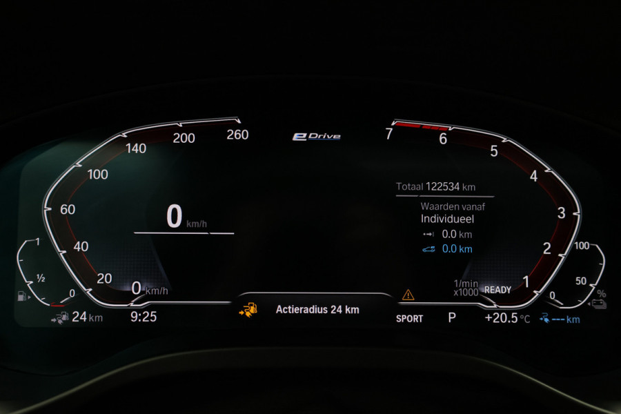 BMW X3 xDrive30e Business Edition Plus Panoramadak, 360° Camera, Leer, Memory, Apple Carplay, 20"