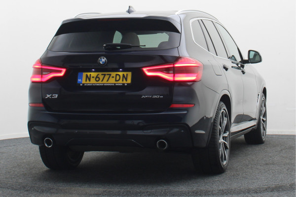 BMW X3 xDrive30e Business Edition Plus Panoramadak, 360° Camera, Leer, Memory, Apple Carplay, 20"