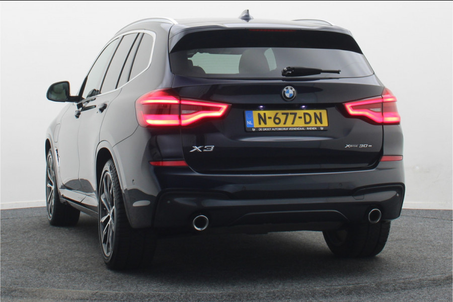 BMW X3 xDrive30e Business Edition Plus Panoramadak, 360° Camera, Leer, Memory, Apple Carplay, 20"
