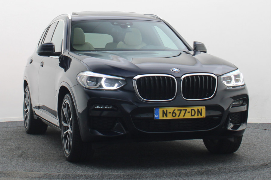 BMW X3 xDrive30e Business Edition Plus Panoramadak, 360° Camera, Leer, Memory, Apple Carplay, 20"