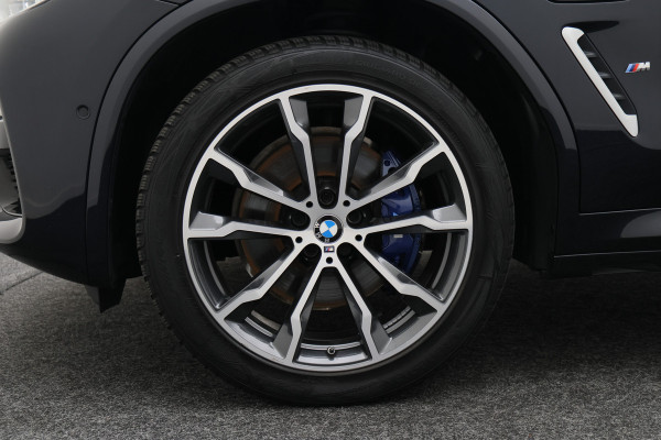 BMW X3 xDrive30e Business Edition Plus Panoramadak, 360° Camera, Leer, Memory, Apple Carplay, 20"