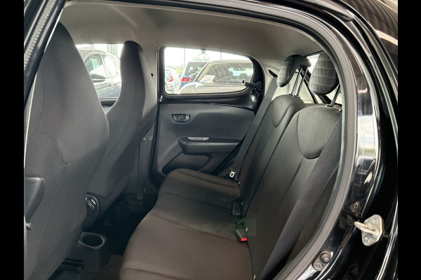 Peugeot 108 1.0 e-VTi Allure 5-drs. KEYLESS/CAMERA/CLIMA/CARPLAY/LIMITER