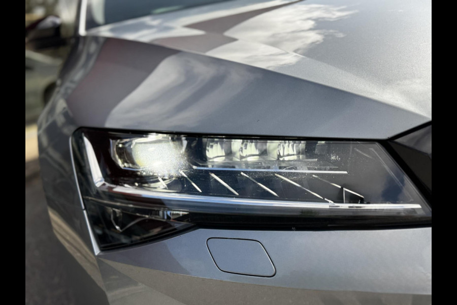 Škoda Superb Combi 1.4 TSI iV PHEV Sportline Business | SOH: 91,6% | Matrix Led | All season | Camera | Adaptive CC | Navi | R u i m t e! |