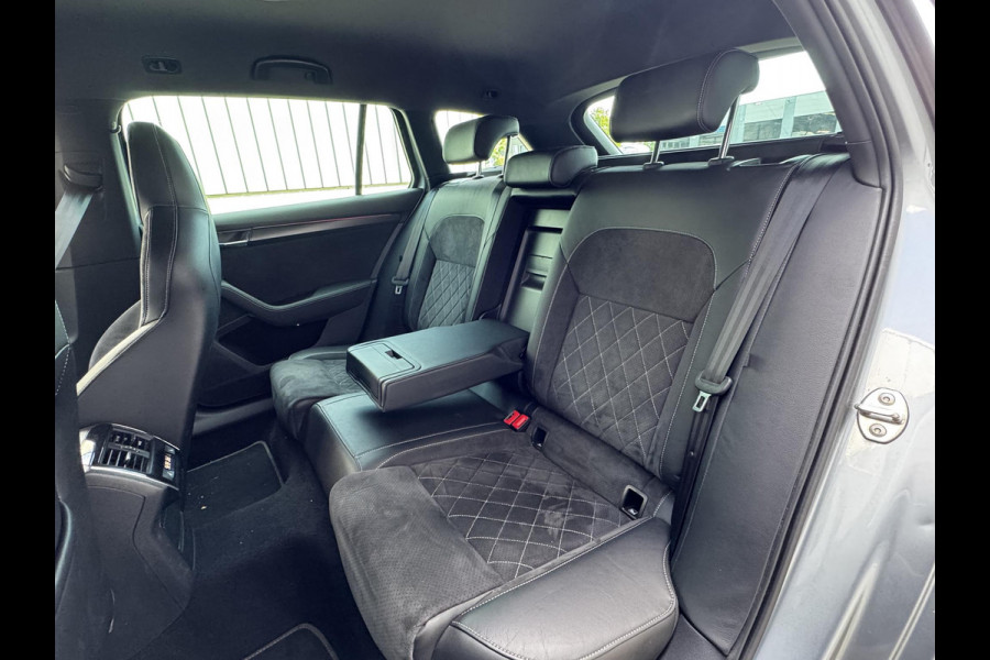 Škoda Superb Combi 1.4 TSI iV PHEV Sportline Business | SOH: 91,6% | Matrix Led | All season | Camera | Adaptive CC | Navi | R u i m t e! |