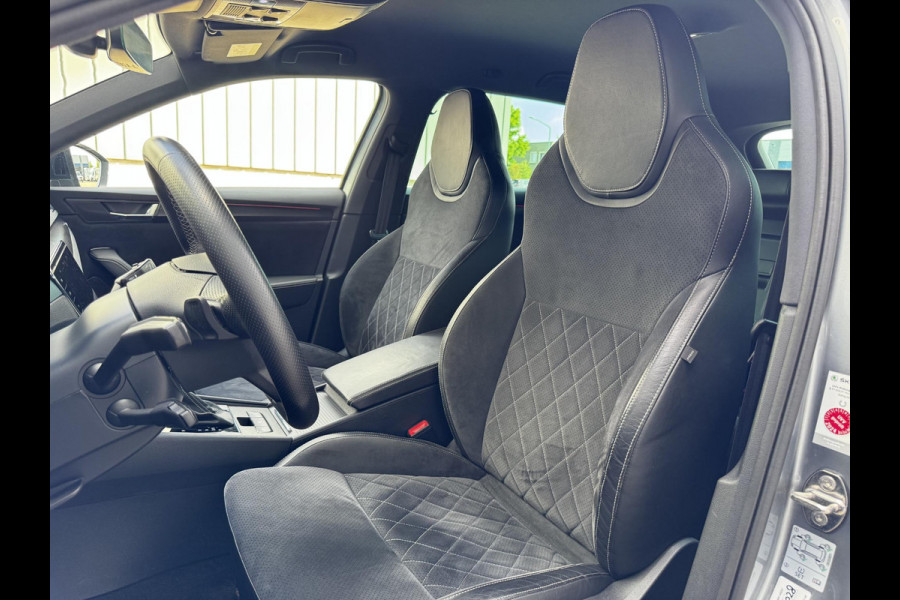 Škoda Superb Combi 1.4 TSI iV PHEV Sportline Business | SOH: 91,6% | Matrix Led | All season | Camera | Adaptive CC | Navi | R u i m t e! |