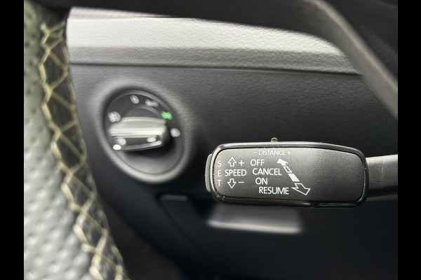 Škoda Superb Combi 1.4 TSI iV PHEV Sportline Business | SOH: 91,6% | Matrix Led | All season | Camera | Adaptive CC | Navi | R u i m t e! |