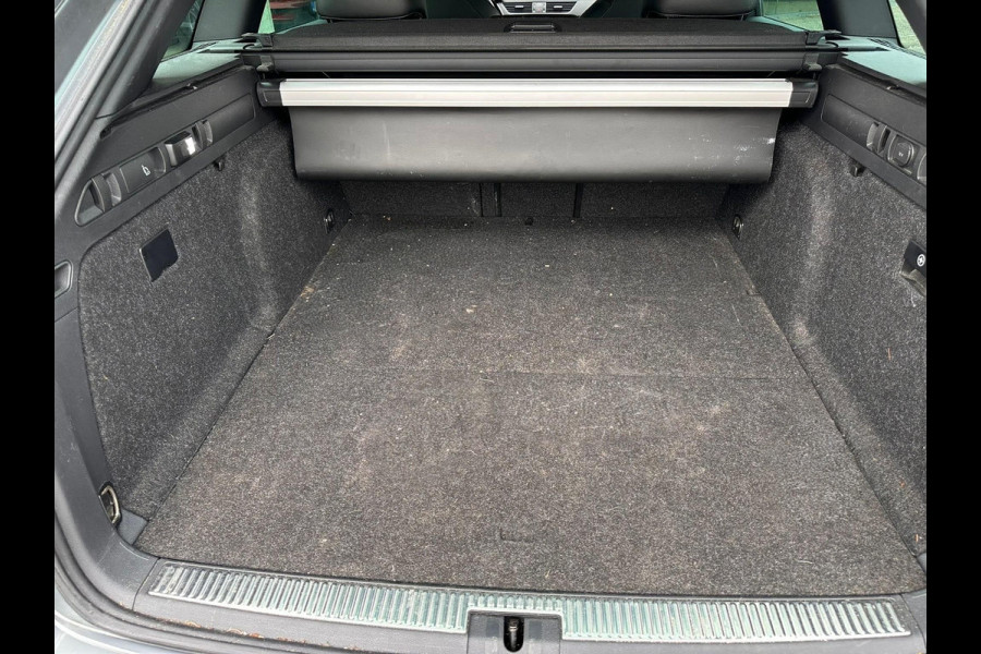 Škoda Superb Combi 1.4 TSI iV PHEV Sportline Business | SOH: 91,6% | Matrix Led | All season | Camera | Adaptive CC | Navi | R u i m t e! |