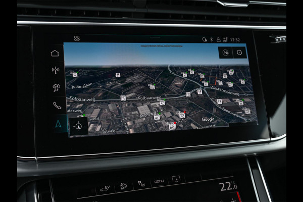 Audi Q8 55 TFSI e quattro Pro Line S | Panoramadak | NL-Auto | Dealeronderhouden | B&O | 360 Camera | Luchtvering | Adaptieve Cruise | Memory-Seats | Ambiance Interieur | Trekhaak | Stoelverwarming |
