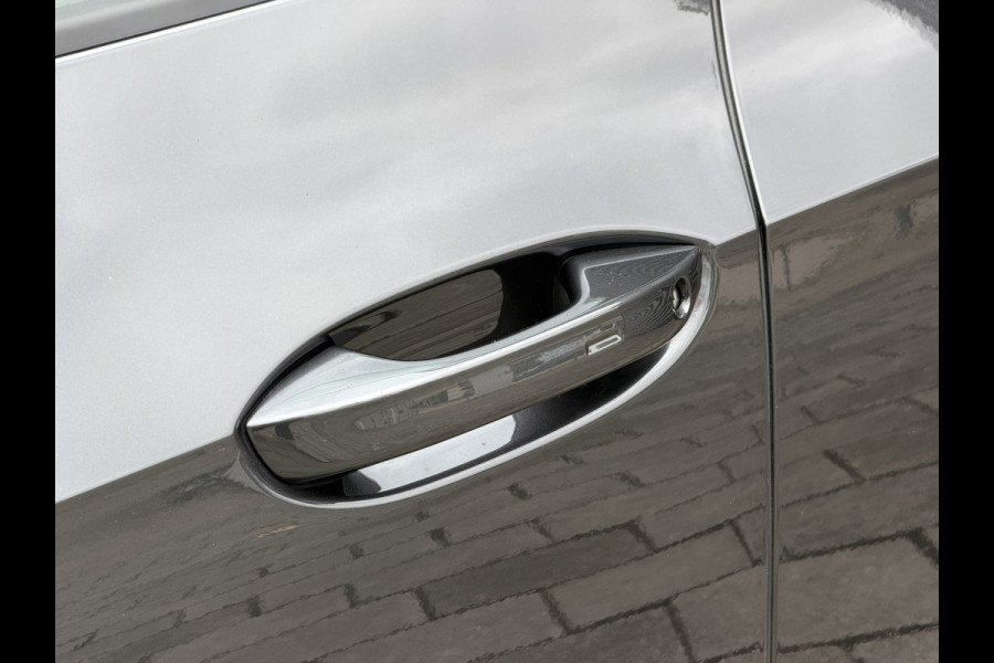 CUPRA Born BWJ 12-2021 | Adrenaline One 62 kWh SOH 91,7% | WARMTEPOMP | CLIMA | STOELVERW | 19'' LMV | CARPLAY | CAMERA A | NAVI