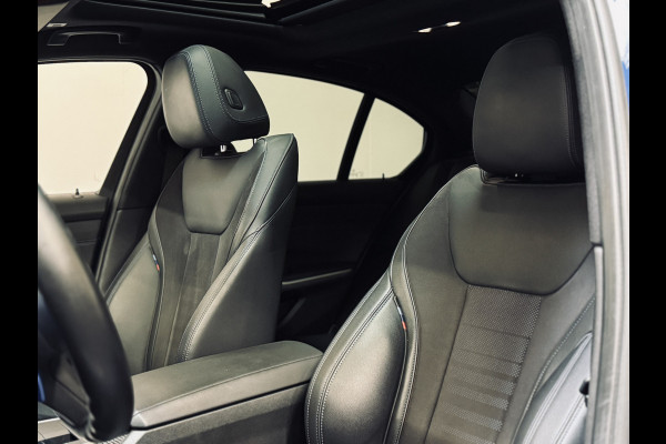 BMW 3 Serie 318i M-Sport | Schuifdak | Carbon | Camera