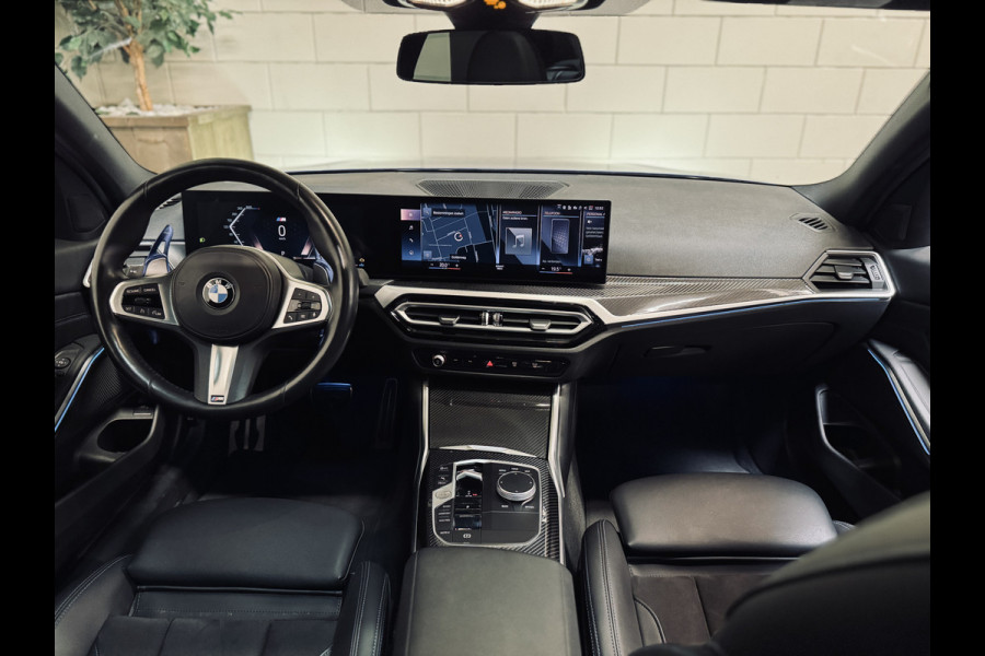 BMW 3 Serie 318i M-Sport | Schuifdak | Carbon | Camera