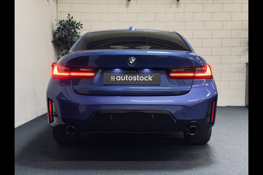 BMW 3 Serie 318i M-Sport | Schuifdak | Carbon | Camera