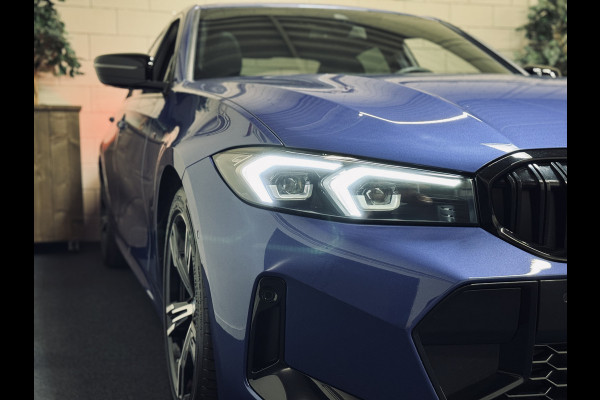 BMW 3 Serie 318i M-Sport | Schuifdak | Carbon | Camera