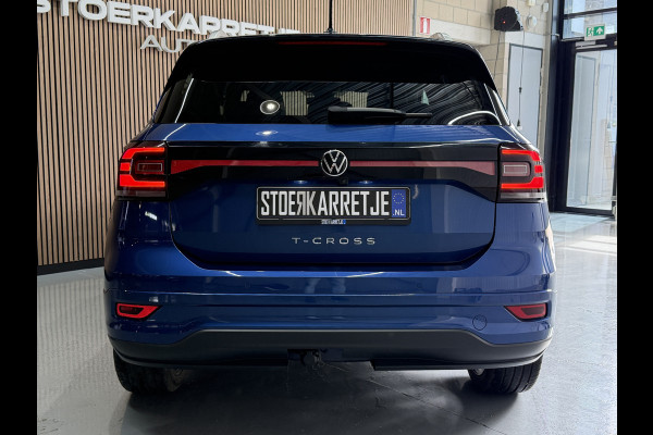 Volkswagen T-Cross 1.5 TSI 150pk Style R-Line | Navi | 18" | ACC | Dodehoek | Camera | Carplay |