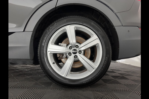 Audi e-tron 55 quattro edition 95 kWh [3-Fase-11kW] {SoH-95%} (INCL.BTW) *FULL-LED | HEATED-COMFORTSEATS | DIGI-COCKPIT | NAVI-FULLMAP | CAMERA | DAB+ | ECC | PDC | CRUISE | 20''ALU*