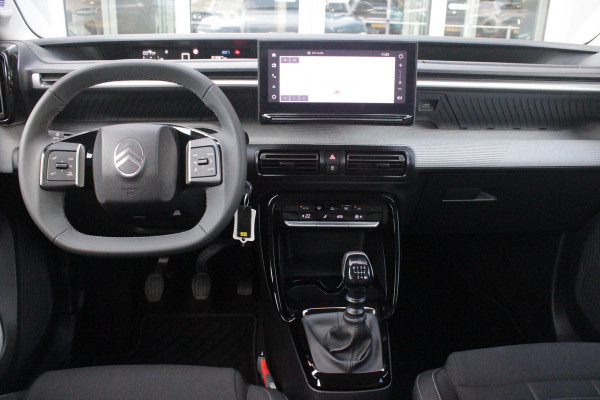 Citroën C3 1.2 100PK MAX | AFNEEMBARE TREKHAAK | POLAR WHITE DAK | MONTE CARLO BLUE | ACHTERUITRIJ CAMERA | 17" LICHTMETALEN VELGEN "ATACAMITE" | NAVIGATIE | DRAADLOZE APPLE CARPLAY/ANDROID AUTO | DRAADLOZE TELEFOONLADER | GETINTE ACHTERRUITEN | LED KOPLAMPEN | CLIMATE CONTROL | DAKRAILS "GLOSSY BLACK" | CRUISE CONTROL |