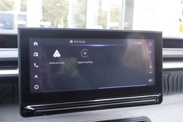 Citroën C3 1.2 100PK MAX | AFNEEMBARE TREKHAAK | POLAR WHITE DAK | MONTE CARLO BLUE | ACHTERUITRIJ CAMERA | 17" LICHTMETALEN VELGEN "ATACAMITE" | NAVIGATIE | DRAADLOZE APPLE CARPLAY/ANDROID AUTO | DRAADLOZE TELEFOONLADER | GETINTE ACHTERRUITEN | LED KOPLAMPEN | CLIMATE CONTROL | DAKRAILS "GLOSSY BLACK" | CRUISE CONTROL |