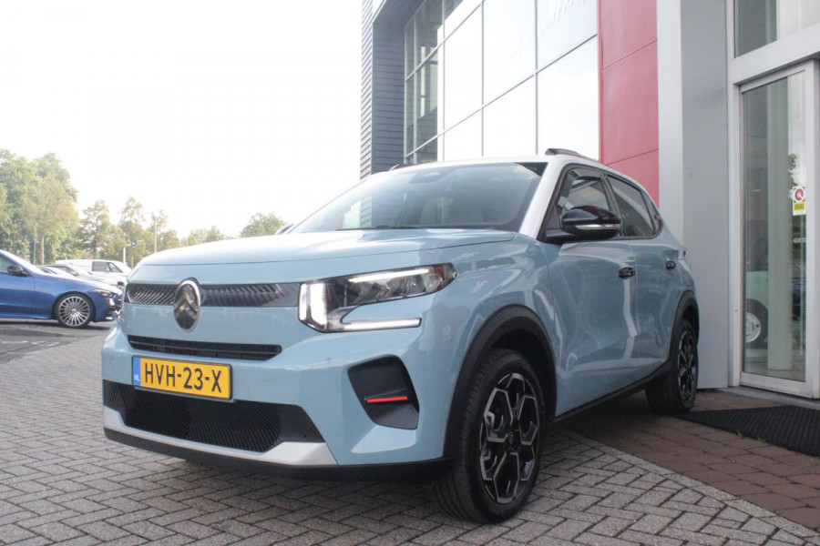 Citroën C3 1.2 100PK MAX | AFNEEMBARE TREKHAAK | POLAR WHITE DAK | MONTE CARLO BLUE | ACHTERUITRIJ CAMERA | 17" LICHTMETALEN VELGEN "ATACAMITE" | NAVIGATIE | DRAADLOZE APPLE CARPLAY/ANDROID AUTO | DRAADLOZE TELEFOONLADER | GETINTE ACHTERRUITEN | LED KOPLAMPEN | CLIMATE CONTROL | DAKRAILS "GLOSSY BLACK" | CRUISE CONTROL |