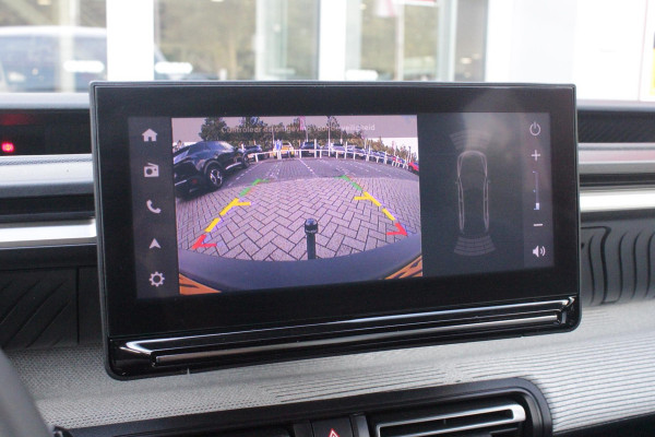 Citroën C3 1.2 100PK MAX | AFNEEMBARE TREKHAAK | POLAR WHITE DAK | MONTE CARLO BLUE | ACHTERUITRIJ CAMERA | 17" LICHTMETALEN VELGEN "ATACAMITE" | NAVIGATIE | DRAADLOZE APPLE CARPLAY/ANDROID AUTO | DRAADLOZE TELEFOONLADER | GETINTE ACHTERRUITEN | LED KOPLAMPEN | CLIMATE CONTROL | DAKRAILS "GLOSSY BLACK" | CRUISE CONTROL |