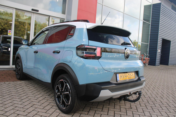 Citroën C3 1.2 100PK MAX | AFNEEMBARE TREKHAAK | POLAR WHITE DAK | MONTE CARLO BLUE | ACHTERUITRIJ CAMERA | 17" LICHTMETALEN VELGEN "ATACAMITE" | NAVIGATIE | DRAADLOZE APPLE CARPLAY/ANDROID AUTO | DRAADLOZE TELEFOONLADER | GETINTE ACHTERRUITEN | LED KOPLAMPEN | CLIMATE CONTROL | DAKRAILS "GLOSSY BLACK" | CRUISE CONTROL |