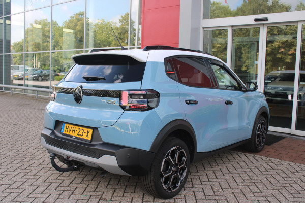 Citroën C3 1.2 100PK MAX | AFNEEMBARE TREKHAAK | POLAR WHITE DAK | MONTE CARLO BLUE | ACHTERUITRIJ CAMERA | 17" LICHTMETALEN VELGEN "ATACAMITE" | NAVIGATIE | DRAADLOZE APPLE CARPLAY/ANDROID AUTO | DRAADLOZE TELEFOONLADER | GETINTE ACHTERRUITEN | LED KOPLAMPEN | CLIMATE CONTROL | DAKRAILS "GLOSSY BLACK" | CRUISE CONTROL |
