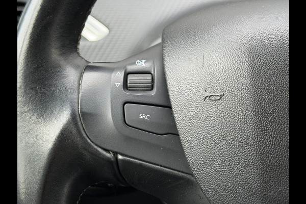 Peugeot 2008 BWJ 2019 | 1.2T 131PK GT-Line | TREKHAAK | LEDER/STOF | STOELVERW | CLIMA | NAVI | PDC | SPORTSTOELEN |