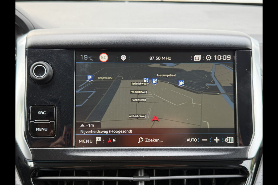 Peugeot 2008 BWJ 2019 | 1.2T 131PK GT-Line | TREKHAAK | LEDER/STOF | STOELVERW | CLIMA | NAVI | PDC | SPORTSTOELEN |