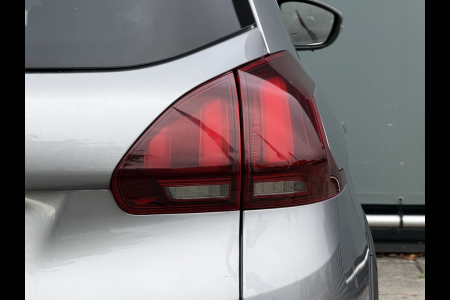 Peugeot 2008 BWJ 2019 | 1.2T 131PK GT-Line | TREKHAAK | LEDER/STOF | STOELVERW | CLIMA | NAVI | PDC | SPORTSTOELEN |