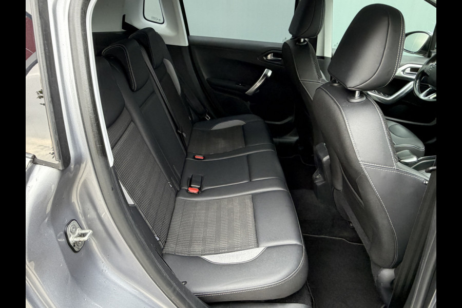 Peugeot 2008 BWJ 2019 | 1.2T 131PK GT-Line | TREKHAAK | LEDER/STOF | STOELVERW | CLIMA | NAVI | PDC | SPORTSTOELEN |