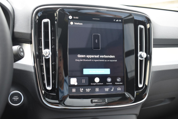 Volvo XC40 B4 211PK Automaat Plus Dark