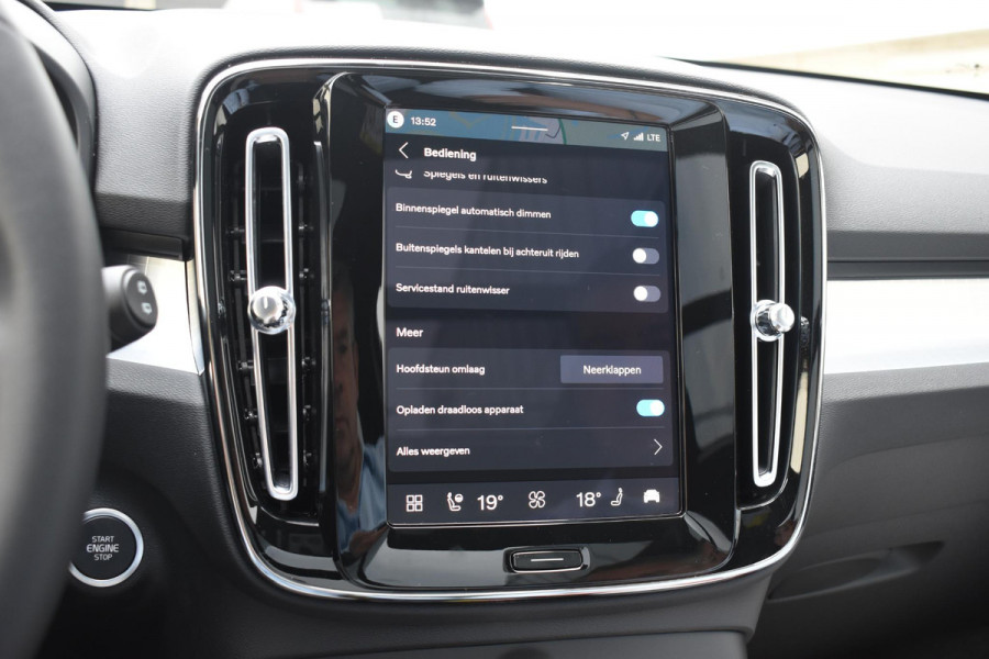 Volvo XC40 B4 211PK Automaat Plus Dark