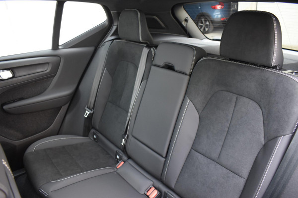 Volvo XC40 B4 211PK Automaat Plus Dark