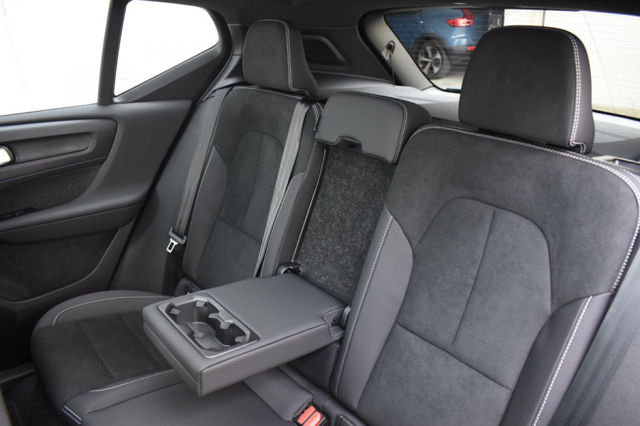 Volvo XC40 B4 211PK Automaat Plus Dark